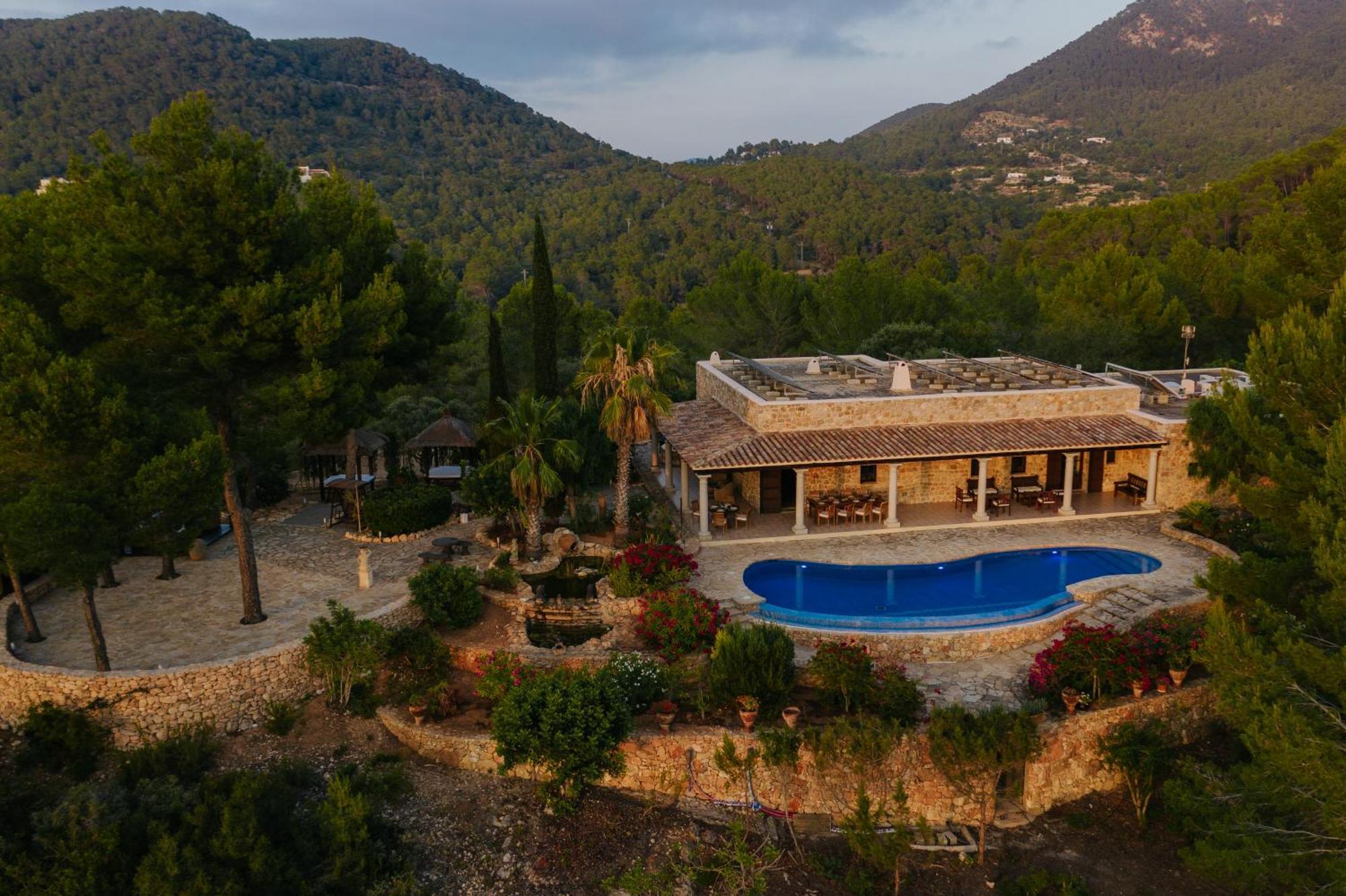 Villa & Guesthouse Paissa D'En Bernat Кала-Таріда Екстер'єр фото